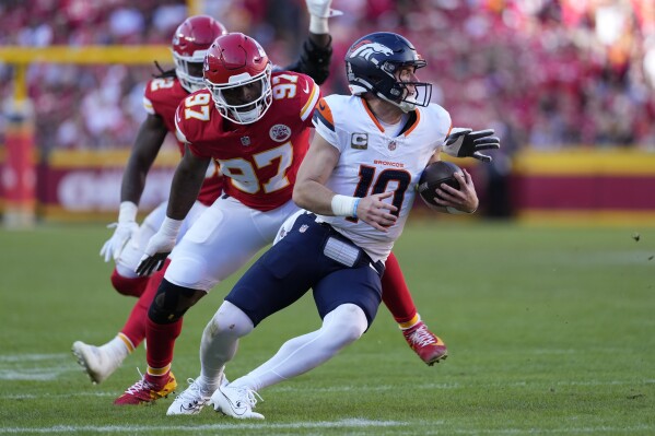 Bo Nix shines for Broncos, nearly helping them end the rival Chiefs'  perfect start to the season | AP News