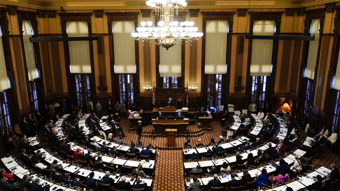 Georgia lawmakers advance bill to revive disciplinary commission for state prosecutors
