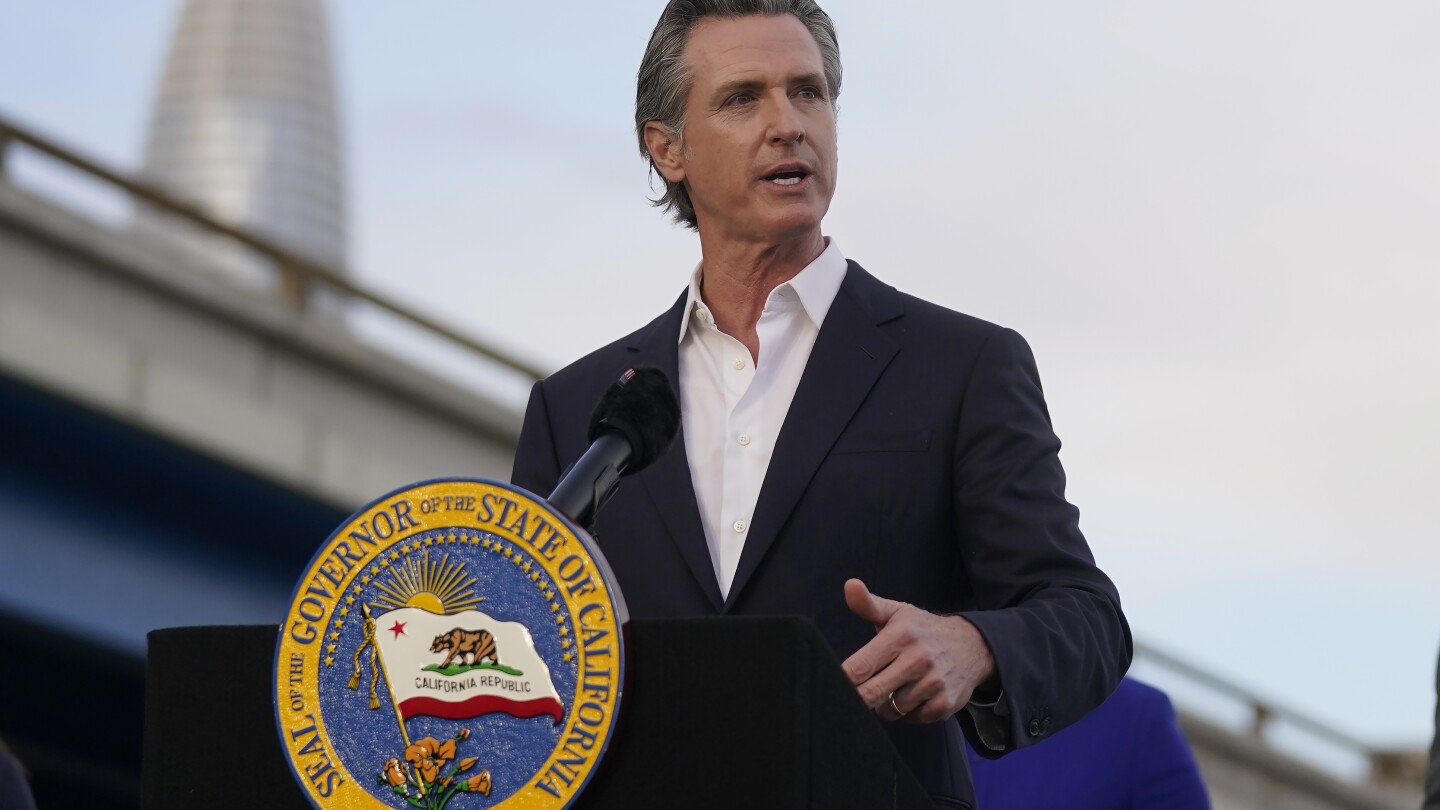 Губернаторът на Калифорния обещава държавен надзор за градовете и окръзите, които изостават в решаването на проблема с бездомността