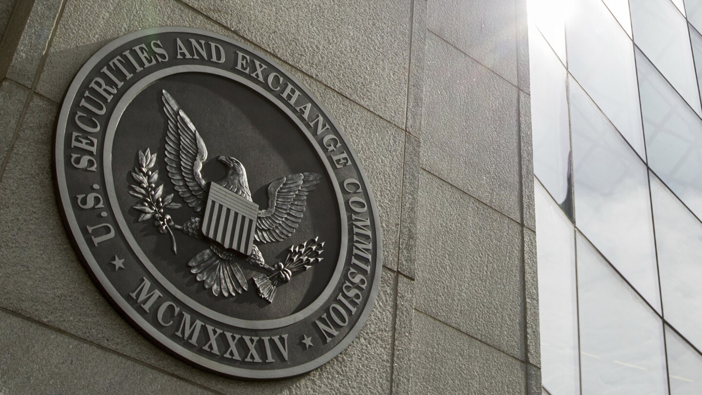 Perusahaan audit baru yang disewa oleh Trump Media ditangkap oleh SEC karena ‘penipuan besar-besaran’