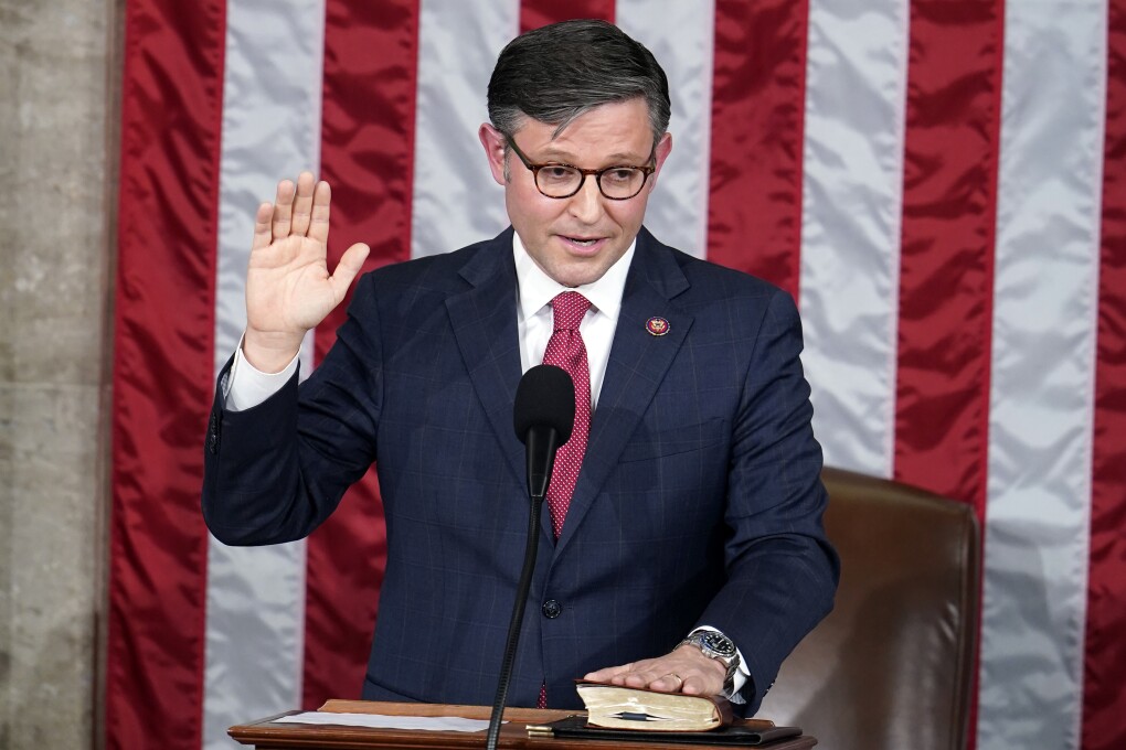 Georgia representative speaks to U.S. House in Atlanta Braves hat