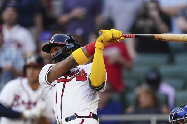 Acuña returns, Wright dominant again, Braves beat Cubs 5-1