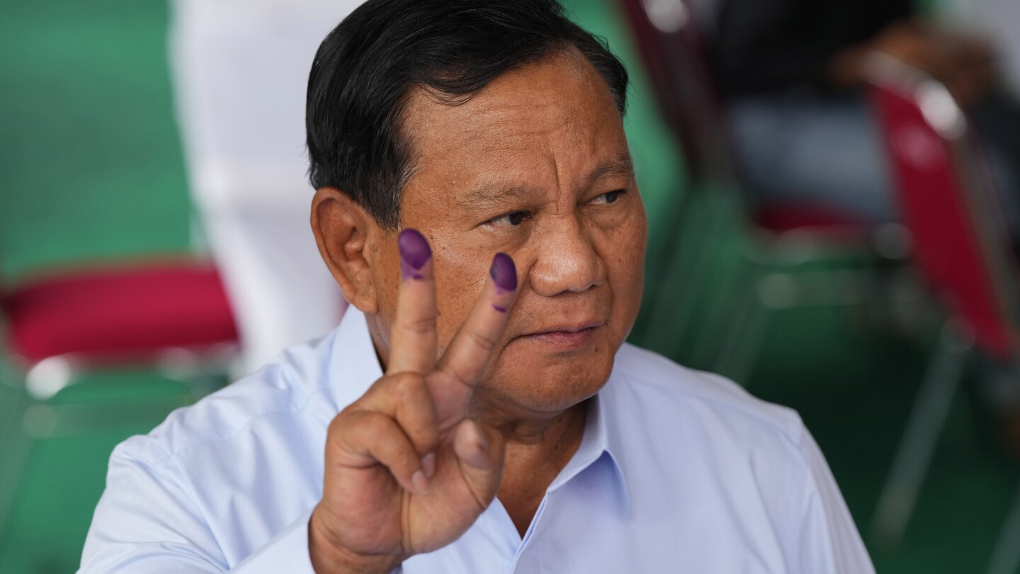 Как Прабово Субианто, бивш генерал, който никога не е заемал изборна длъжност, ще ръководи Индонезия?