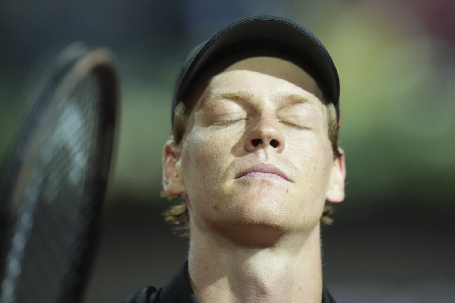 Sinner wins in return from doping ban before home crowd at Italian Open