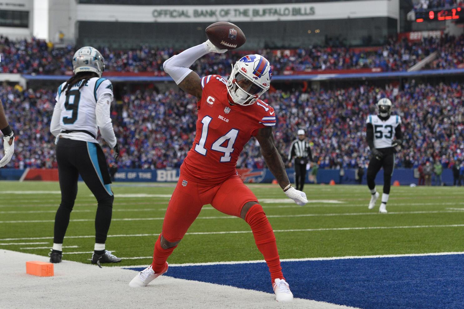 Bills snap two-game skid with 31-14 win over Carolina