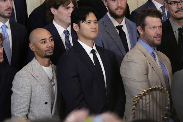 Ohtani, Betts and World Series champion Dodgers visit Trump at the White  House | AP News