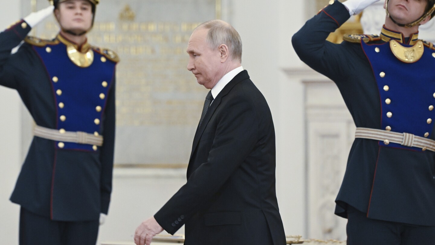Владимир Путин започва своя пети мандат като президент на Русия