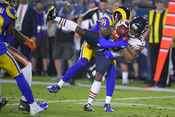 Gurley, Brown help Rams ground out 17-7 win over Bears