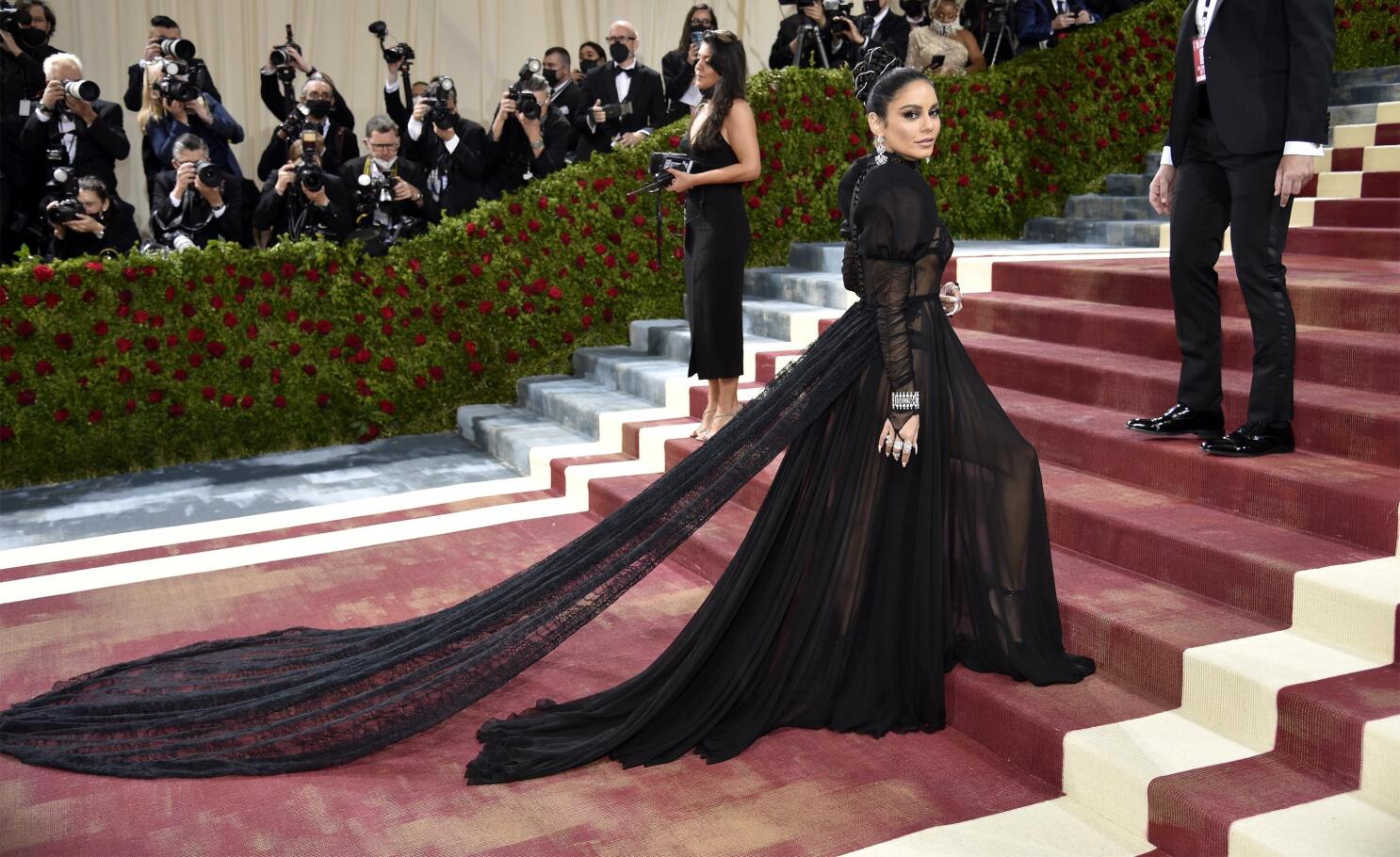 Met Gala 2022: Live updates from the red carpet