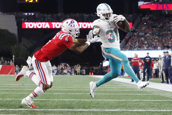 Miami Dolphins vs Patriots final score, game recap, analysis