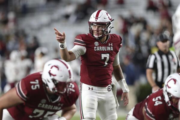 Tonka Hemingway: South Carolina football defensive tackle in photos