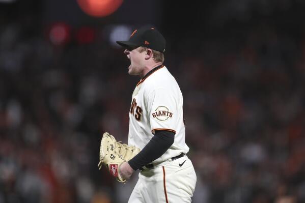 SF Giants lose a key reliever to injury, call up LaMonte Wade Jr