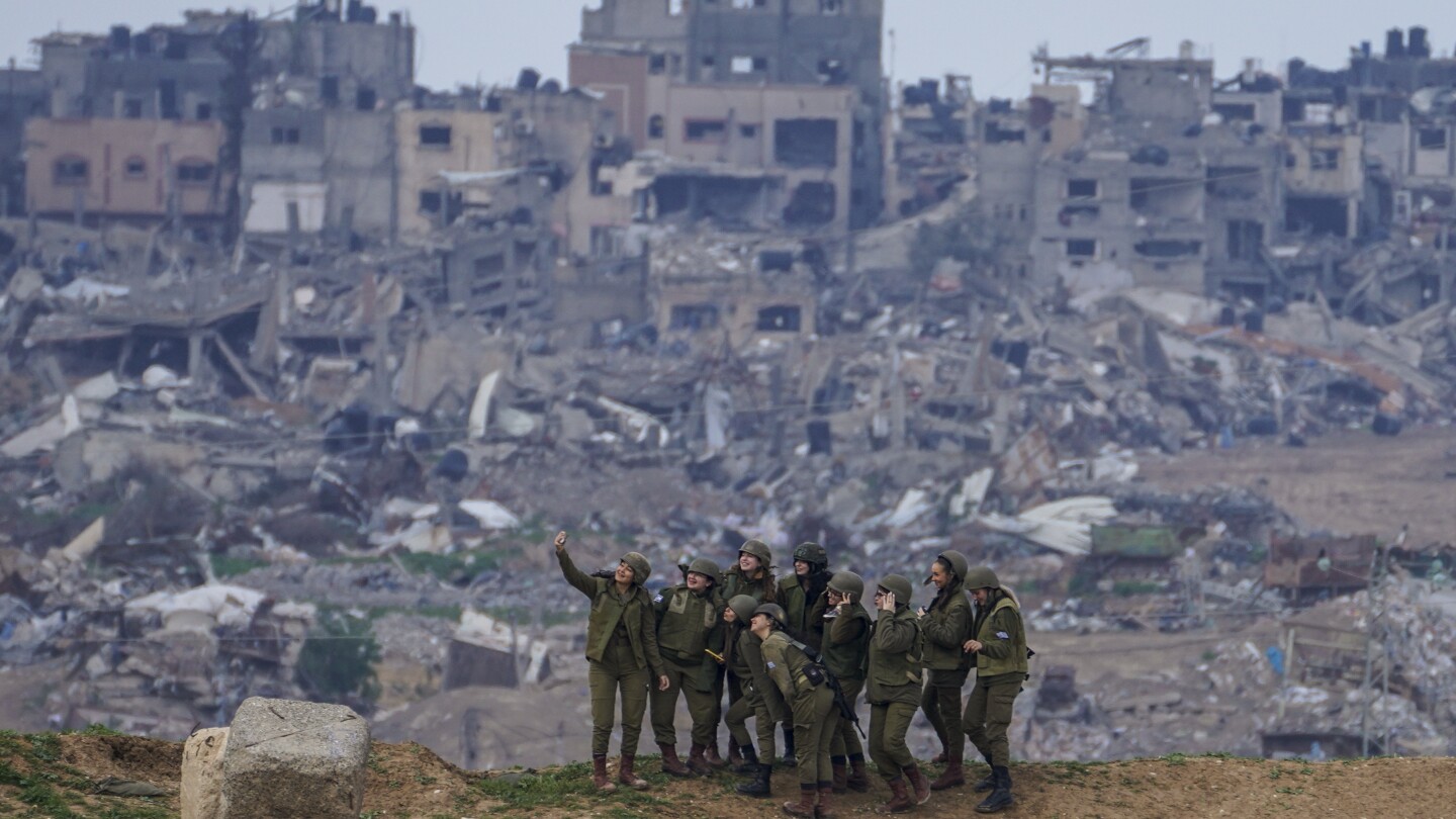 Февруари 2024 г Офанзивата на Израел в Ивицата Газа навлезе