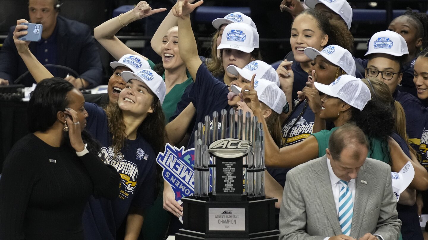 Hidalgo helps No. 14 Notre Dame edge No. 10 NC State for ACC Tournament