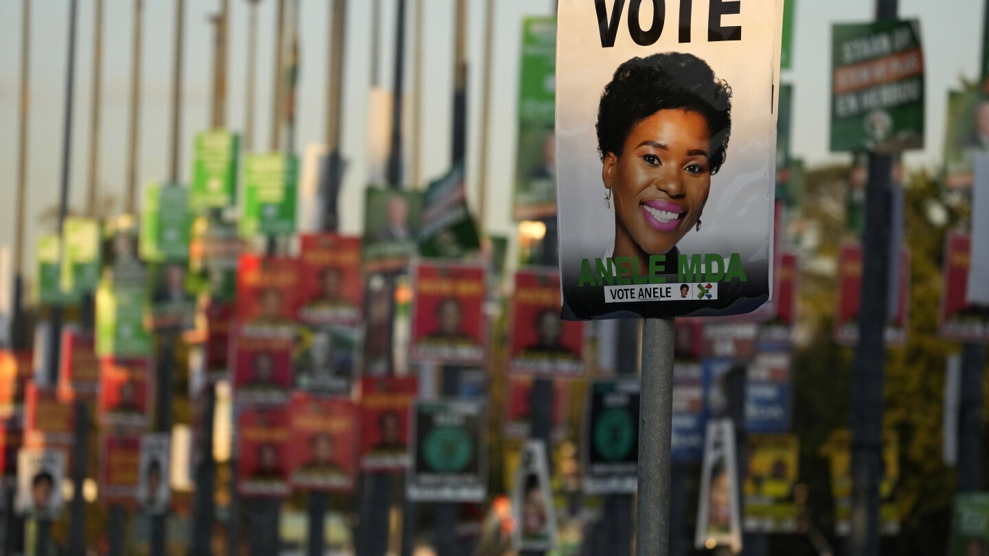 С наближаването на изборите в Южна Африка един кандидат се отказва от политическите партии, за да се справи сам