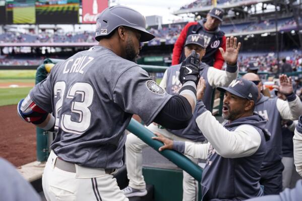 2 Bahamian players in MLB game: Marlins' Chisholm, Nats' Fox