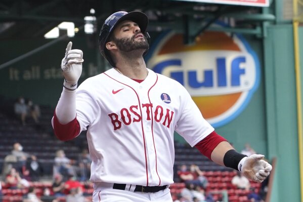 JD Martinez Was Every Patriots Fan Last Night