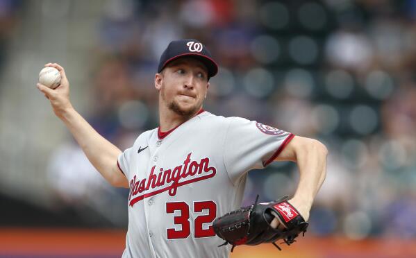 Scherzer exits with side fatigue, Mets fall to Nationals