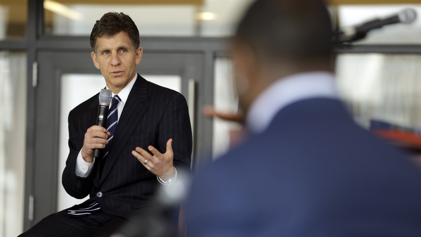 Louisville Hires Ex-Packers VP Brandt as Strategic Advisor