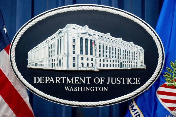 FILE – The Justice Department in Washington, November 18, 2022. A government official says the United States foiled a plot to kill Sikh separatist leader Gurpatwant Singh Pannun on American soil.  First reported by the Financial Times, the official says US authorities fear the Indian government may have known about the plot against him.  (AP Photo/Andrew Harnik, file)