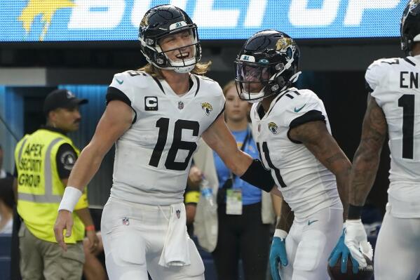 With QB Justin Herbert Ailing, Jaguars Rout Chargers 38-10 – NBC Los Angeles