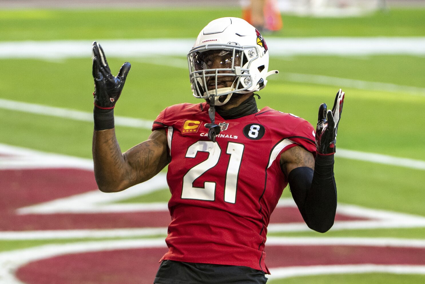 AP source: Vikings agree to deal with CB Patrick Peterson