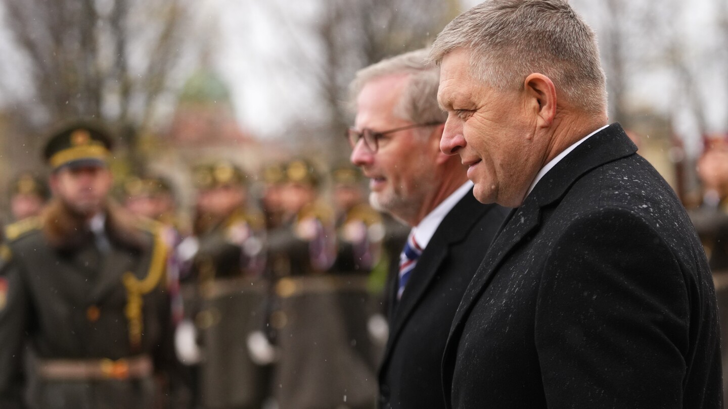 Slovenský líder označil vojnu medzi Ruskom a Ukrajinou za zmrazený konflikt