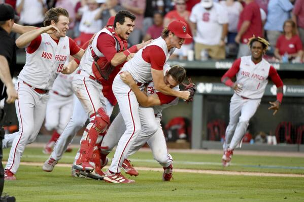 Analysis: Breaking down 8 teams in the College World Series