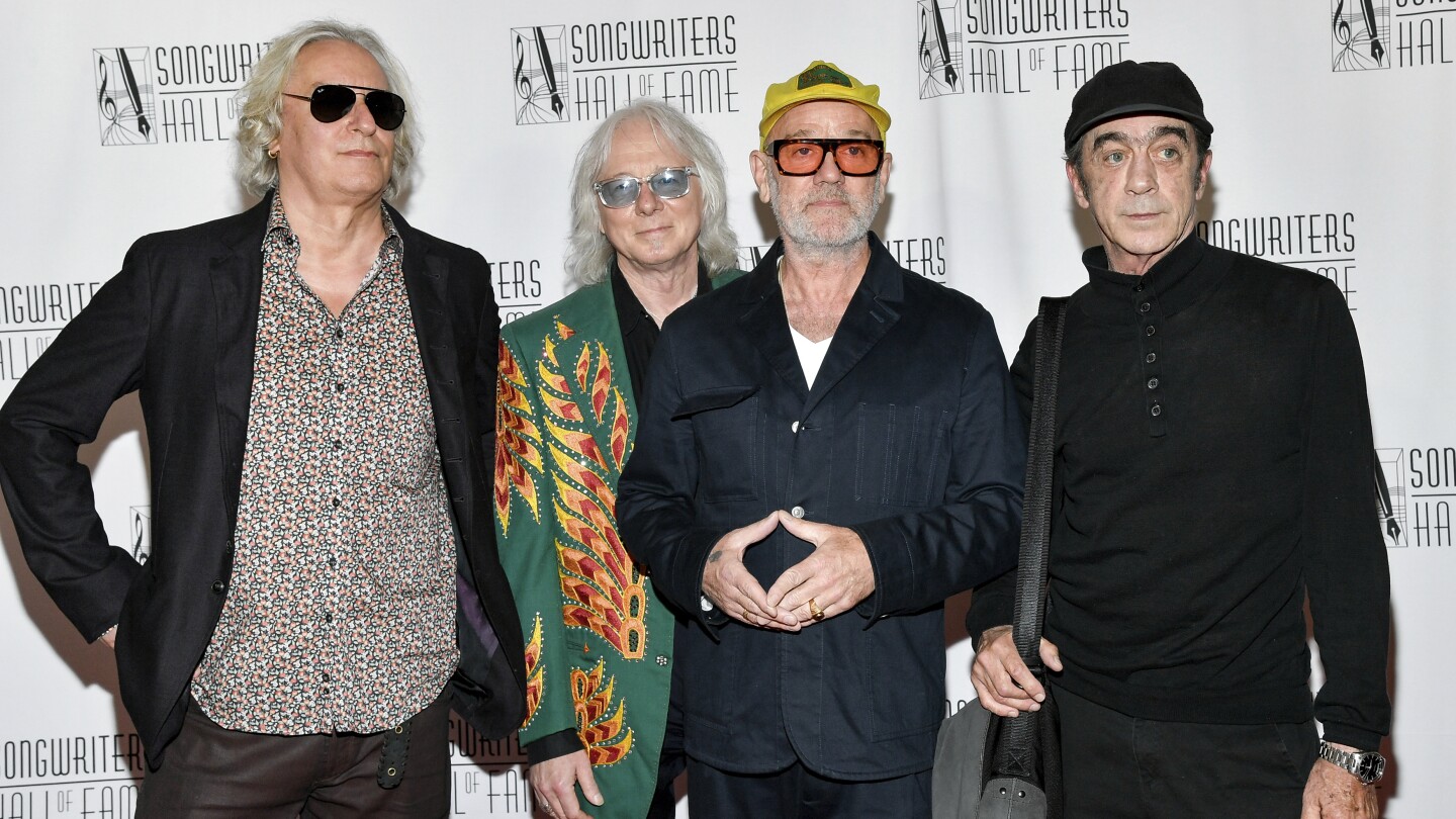 REM reunites for the Songwriters Hall of Fame ceremony to honor Timbaland and Steely Dan