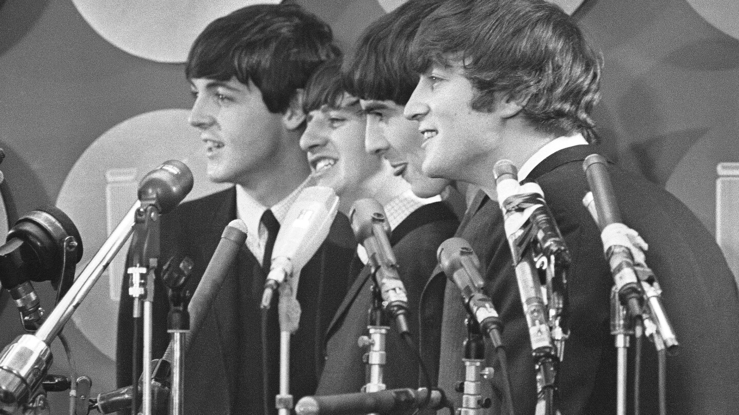 Бийтълс ще получат Fab Four от биографични филми, с филм за всеки за Пол, Джон, Джордж и Ринго