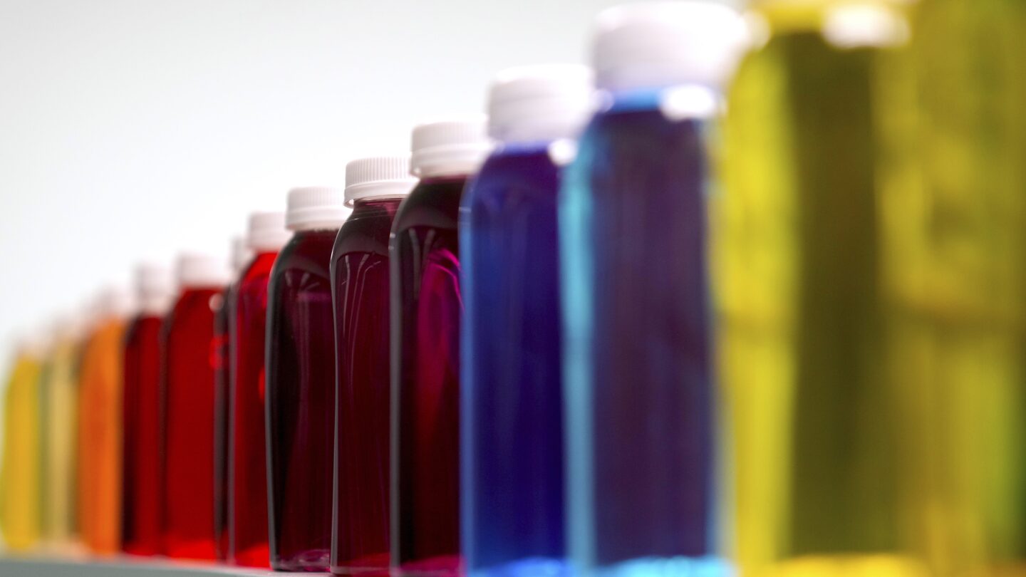 FDA will allow three new color additives made from minerals, algae and flower petals