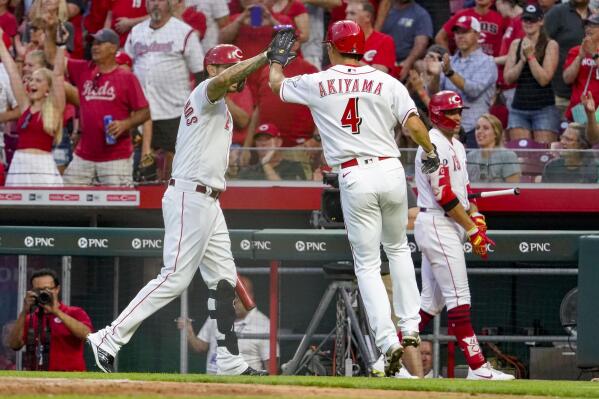 Jesse Winker, Nick Castellanos leading the charge for Cincinnati Reds'  offense