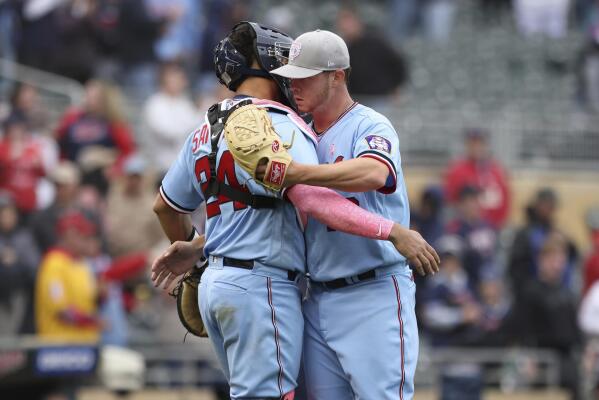 Sunday's Twins-Detroit game recap