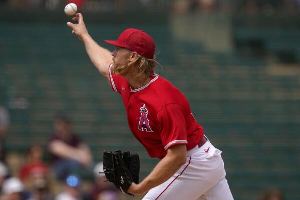 Angels open spring training with victory over Giants - Los Angeles