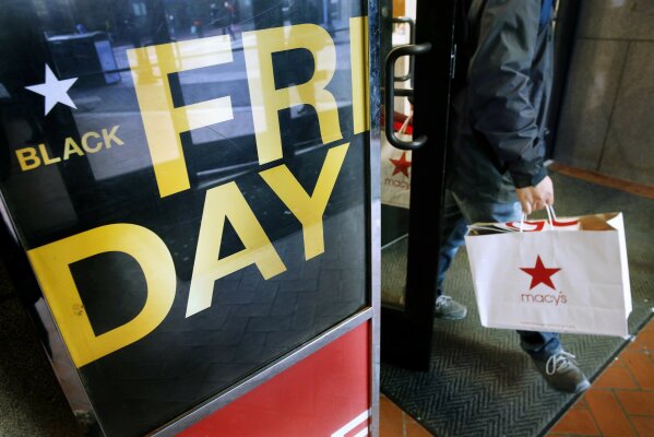 Denver Black Friday shoppers crowd malls, Business