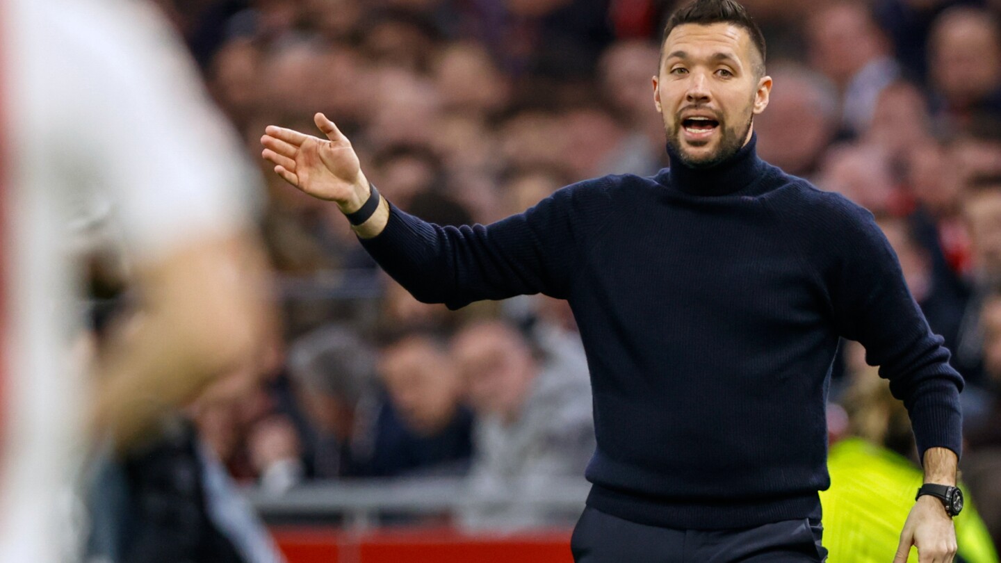 Ajax Coach Farioli Resigns After Eredivisie Title Collapse