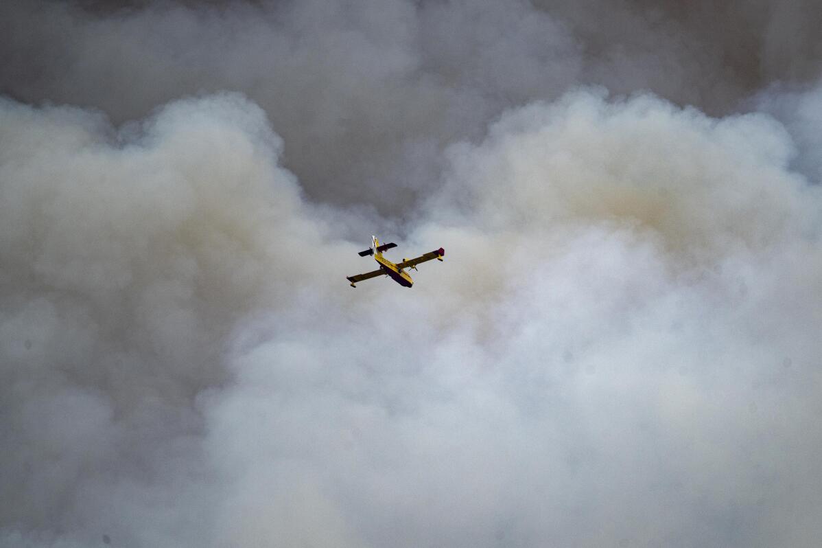 1500 evacuated as Spain