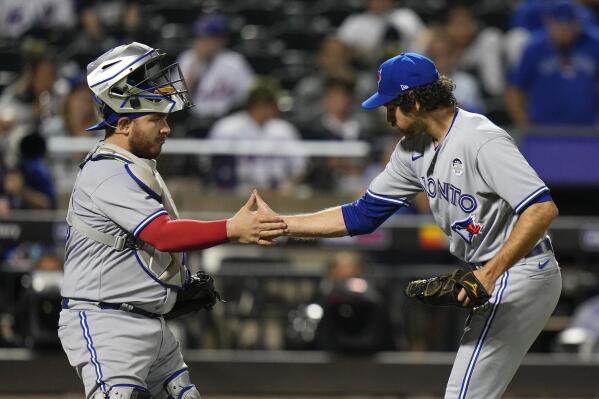 Dad-to-be Chris Bassitt pitches Blue Jays over Mets 3-0 – KVEO-TV