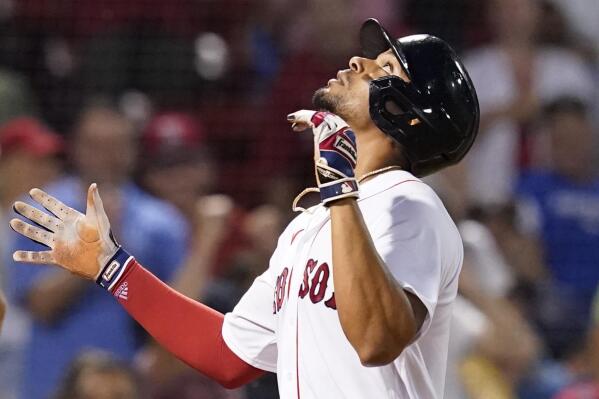 Sale strong again for 5 IP, Red Sox beat Rangers 6-0