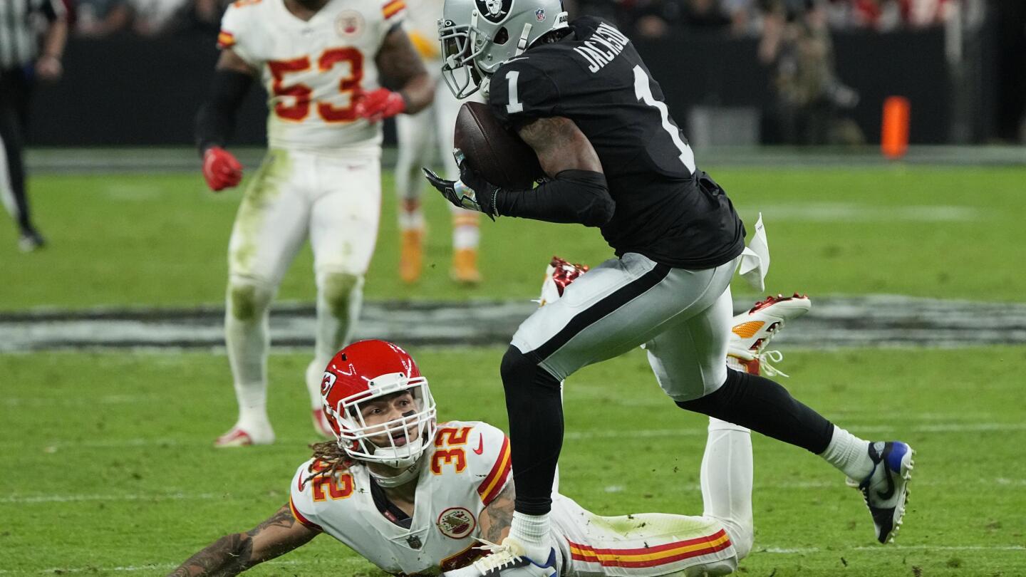 DeSean Jackson makes his first catch as a Raider, and promptly fumbles it  away