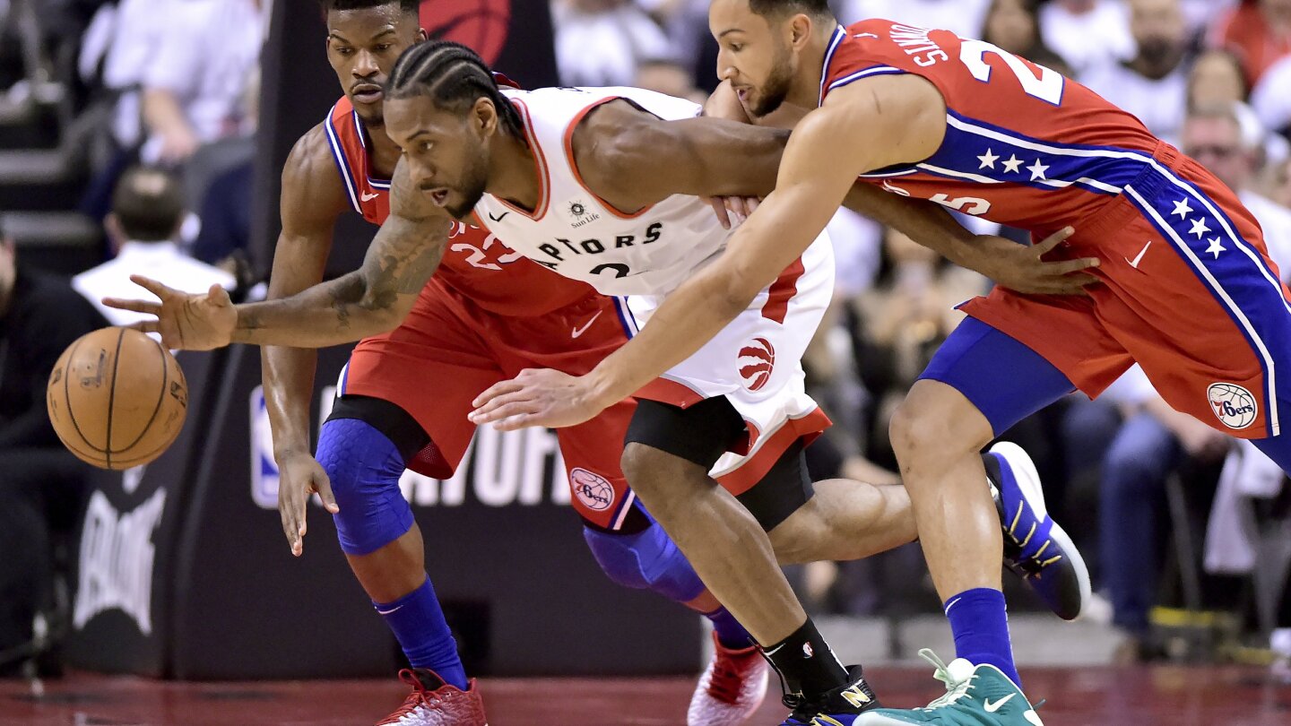 Breaking down which buzzer-beater was better: Kawhi Leonard or