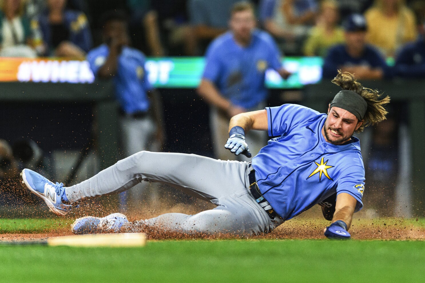 Rays score 15 unanswered runs to rally for 15-4 win over sinking Mariners