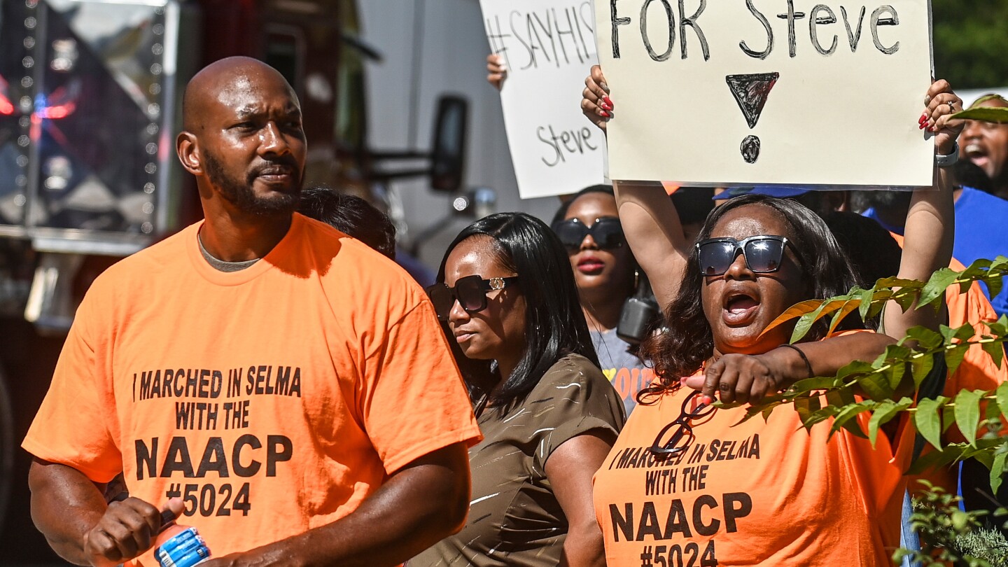 DECATUR Ala AP — An Alabama judge heard conflicting testimony