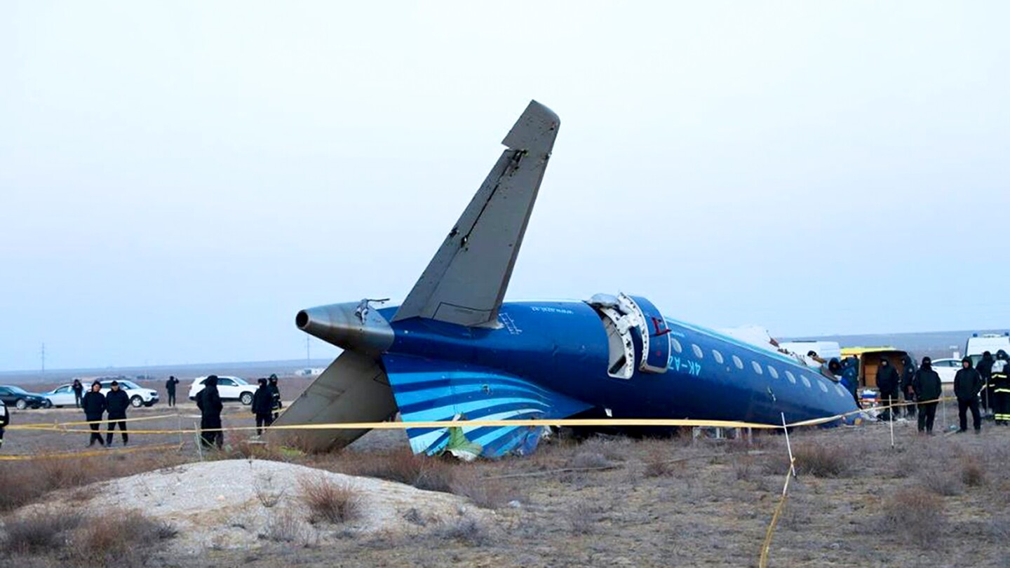 Putin apologizes for ‘tragic incident’ but stops short of saying Azerbaijani plane was shot down