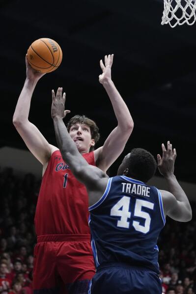 Johnson scores 27 to lead No. 17 Saint Mary's past BYU 71-65