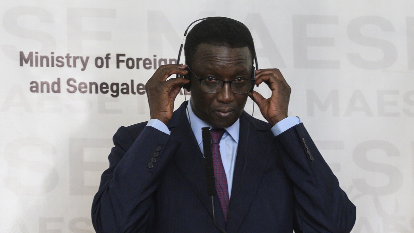 ДАКАР Сенегал AP — Висшият изборен орган на Сенегал изключи