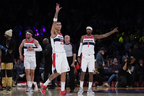James scores 50, rallies Lakers past Wizards for 122-109 win