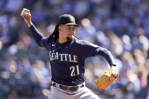 Matt Brash of the Seattle Mariners pitches against the Tampa Bay