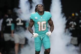 Some other photos I edited off the internet. This time it's Tyreek Hill,  please tell me your thoughts : r/miamidolphins