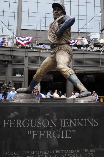 Baseball Hall of Famer Ferguson Jenkins to have statue erected in